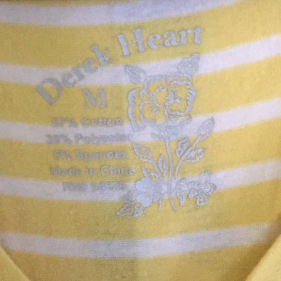 Derek Heart Yellow/White Stripped V-Neck Size M - Picture 2 of 4